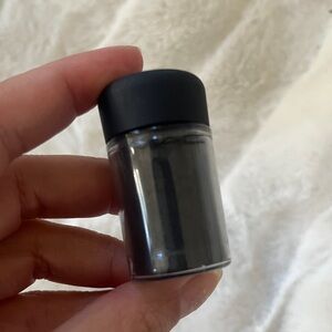 MAC Dark Soul Pigment discontinued full size